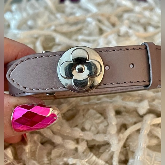 LOUIS VUITTON Leather Monogram Wish Bracelet W/dust bag⭐️Silver-tone hardware - Picture 4 of 11